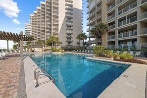 Indoor pool - White Caps 504 by Liquid Life (Orange Beach)