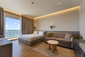 Phòng đôi Deluxe, quang cảnh biển | Bộ trải giường bằng vải Frette của Ý, bộ đồ giường cao cấp, minibar 