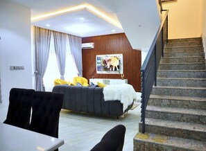 Interior detail - Duplex 16 Apartments (Enugu)