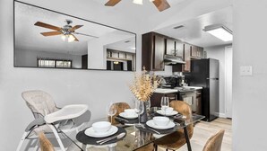 Dining - Snug 2BR NearASU Pool Grill, Pet Friendly, Parking (Tempe)