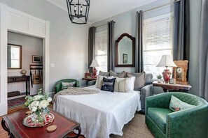1 bedroom, iron/ironing board, WiFi, bed sheets - Landre’s Place @ Trustees’ Garden, | Historic (Savannah)