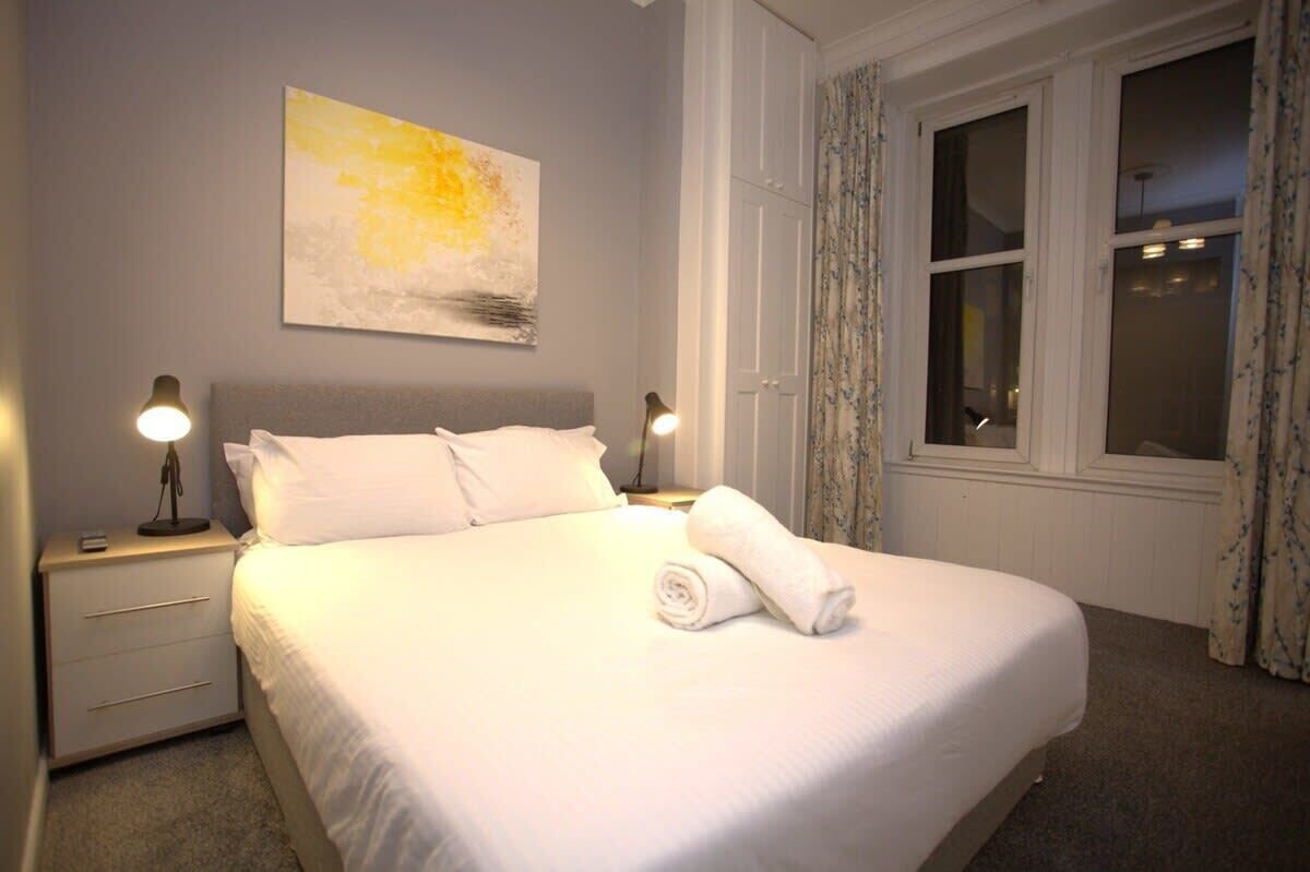 2 室のベッドルーム、アイロン / アイロン台、旅行用ベビーベッド、WiFi