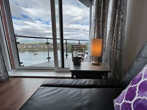 Televisie en een kantoor