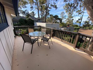 Family Cottage, Partial Ocean View | Outdoor dining - Carmel Dolores Cottages (Carmel)