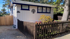 Cottage dành cho gia đình, quang cảnh một góc biển | Ngoại thất