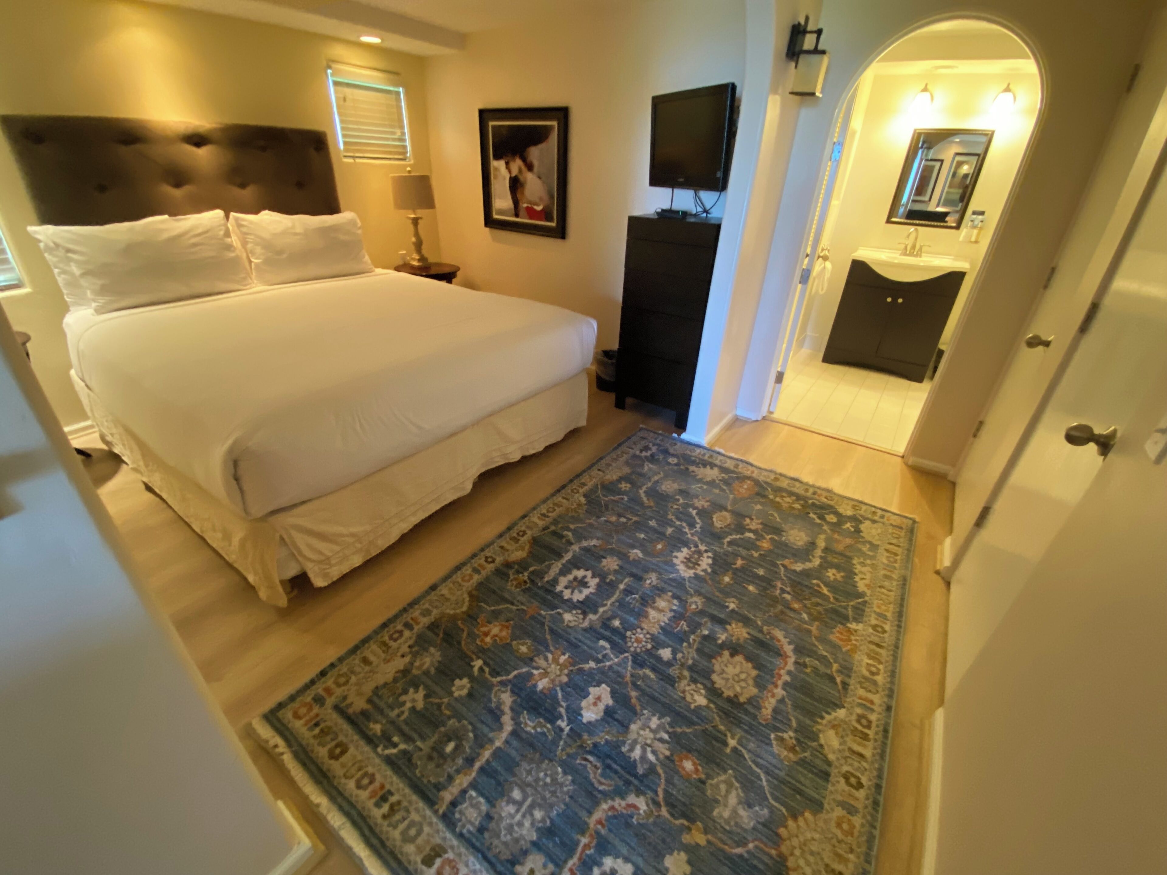 Classic-mökki, näköala puutarhaan | Silitysrauta/-lauta, ilmainen Wi-Fi