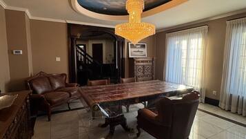 Villa, 4 Bedrooms, Accessible | Living room