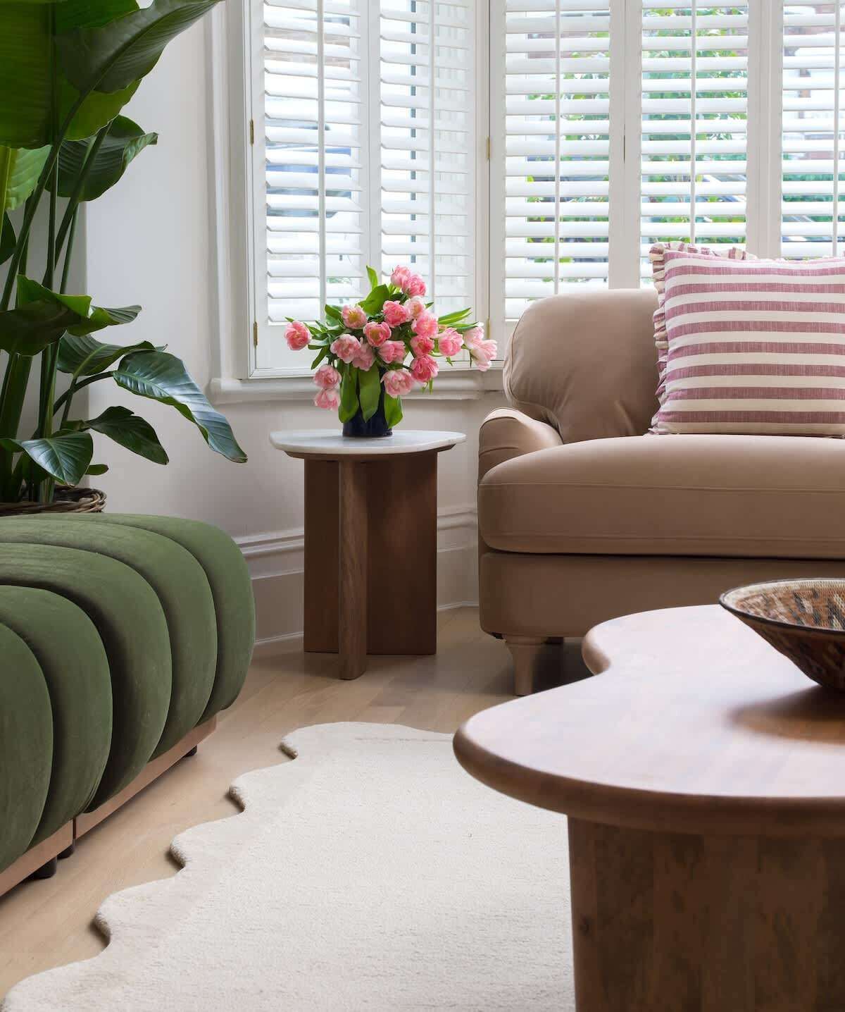 Fernseher, Kamin, Arbeitsbereiche