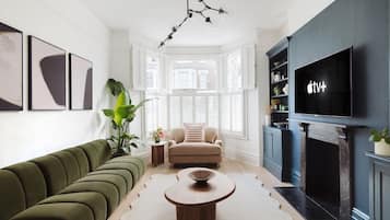 TV, fireplace, offices