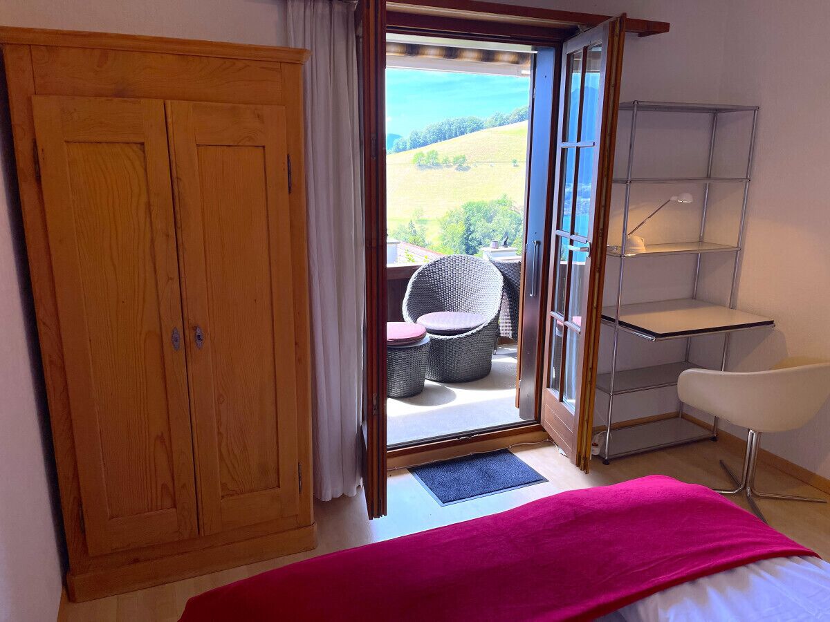 1 Schlafzimmer, Schreibtisch, Reisekinderbett, WLAN