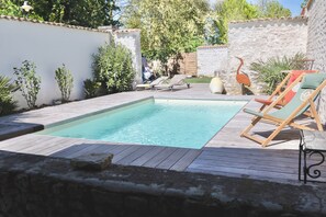Piscine extérieure, piscine chauffée