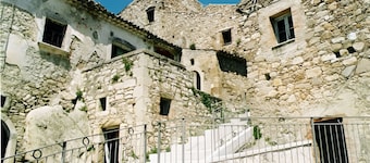 Guest House " La Corte" Green Orchid. An oasis of serenity and refinement.