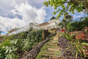 Property grounds - Cabin with jacuzzi, lake view and close to the Guatapé stone. Pet friendly (Antioquia)