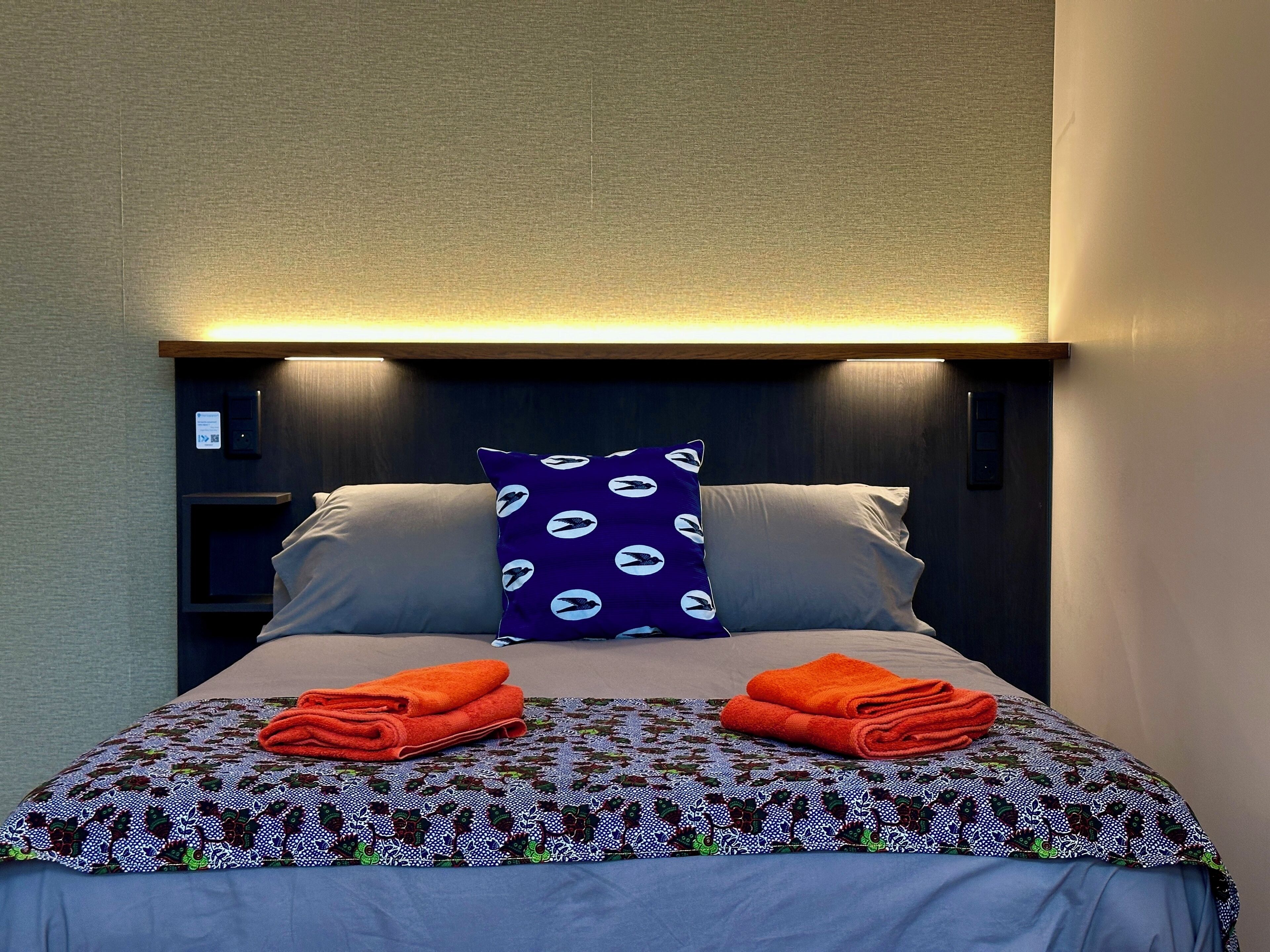 Appartement Premium | Rideaux occultants, fer et planche à repasser, Wi-Fi gratuit