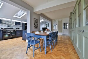 Maison Confort, 4 chambres, cuisine | Restauration