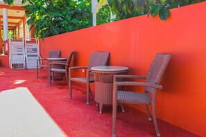 Terrace/patio - Paradise on the Rocks - Double Beds Suite #1 (Negril)