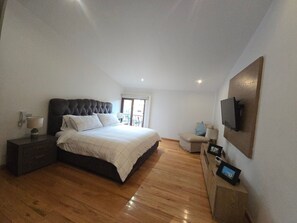 2 bedrooms, premium bedding, down duvets, iron/ironing board - Departamento Romulus (Val'Quirico)