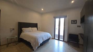 Leilighet – premium | 2 soverom, strykejern/-brett og wi-fi (inkludert)