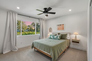 5 chambres, bureau, fer et planche à repasser, Wi-Fi