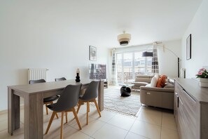 Apartment | Living area - Appartement Spacieux a Chatillon (Chatillon)
