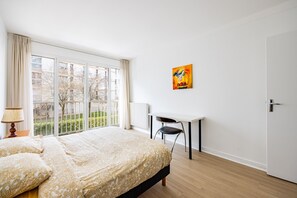 1 bedroom, free WiFi, bed sheets