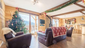 Télévision, cheminée