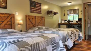 Desk, laptop workspace, free WiFi