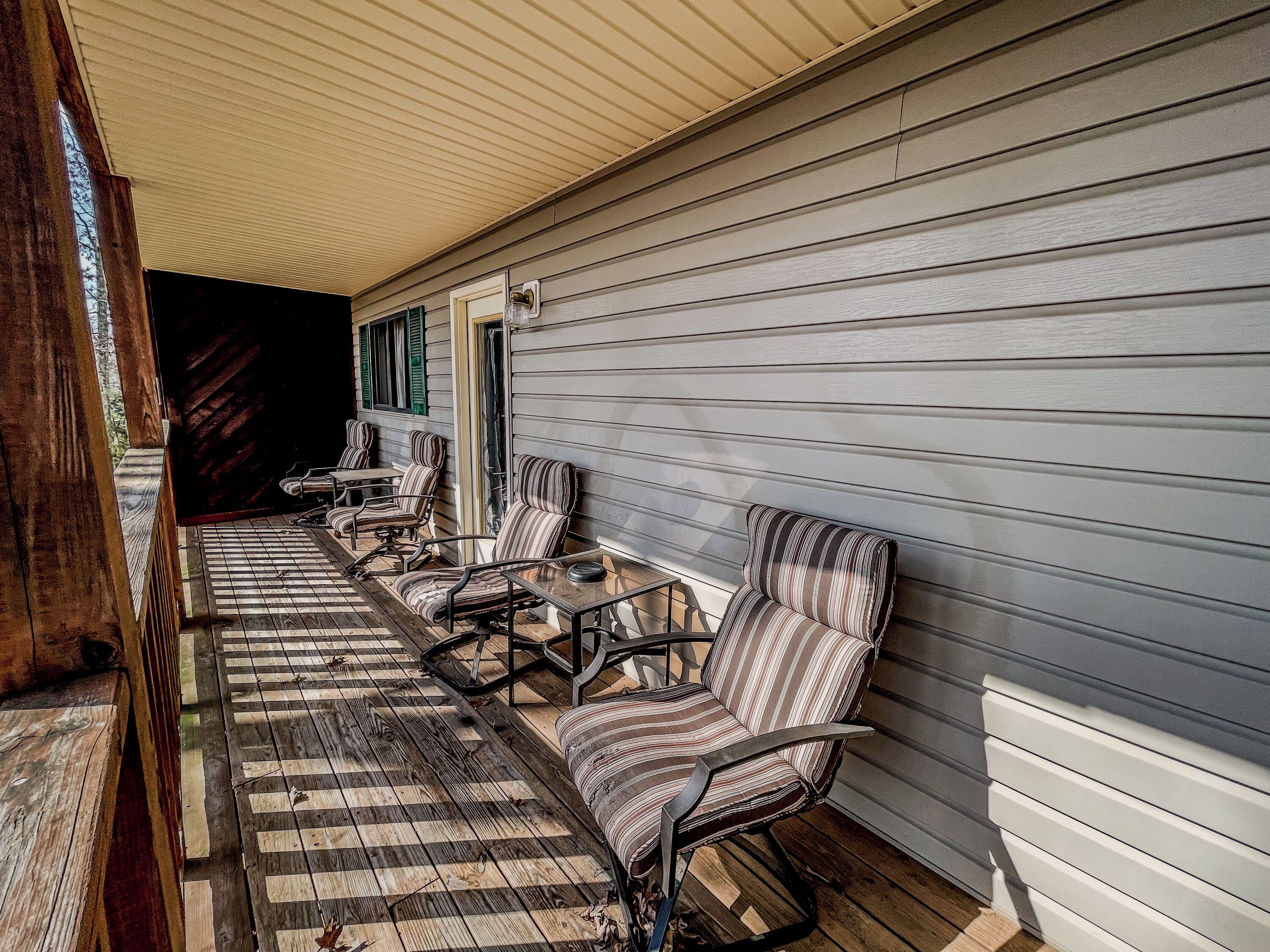 غرفة مزدوجة واسعة - بشرفة - منظر للتل | مكتب ومساحة عمل للكمبيوتر المحمول وواي فاي مجانًا