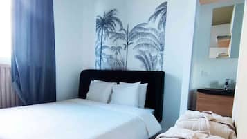 1 habitación, tabla de planchar con plancha, wifi y ropa de cama