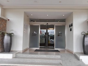 Interior entrance - Bon Hotel Nest (Ibadan)