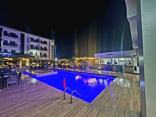 Front of property - evening/night - Bon Hotel Nest (Ibadan)