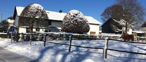 Nhà | Ngoại thất