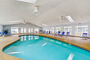 Piscina interna, piscina aquecida