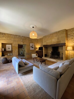 Living area - Les Courtines - Character apartment la Roque-Gageac - Les Chênes Verts (La Roque-Gageac)