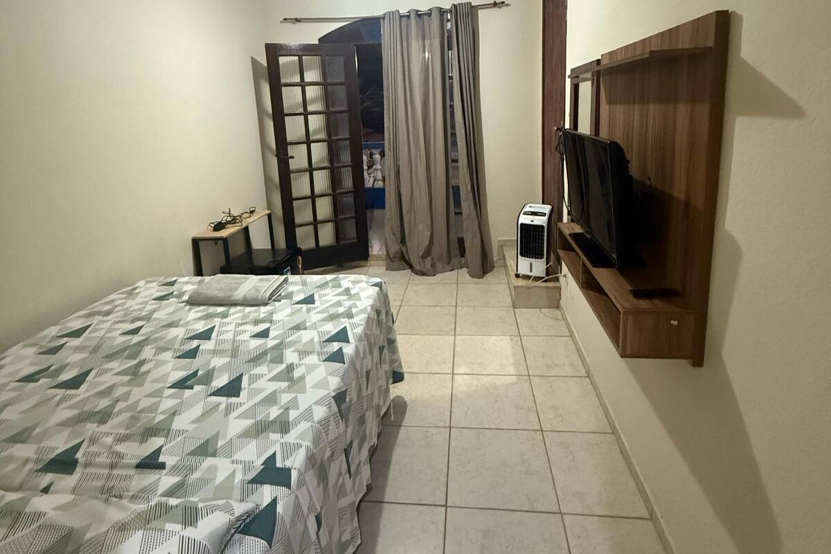 Chambre Confort Double ou avec lits jumeaux, balcon, vue montagne