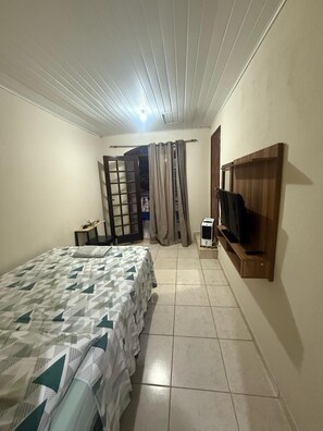 Comfort Double or Twin Room, Balcony, Mountain View | Blackout curtains, free WiFi, bed sheets - Pousada Plantar e Cuidar (Santa Cruz do Escalvado)