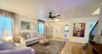 3-bedroom spacious Tucson home, newly remodeled kitchen
