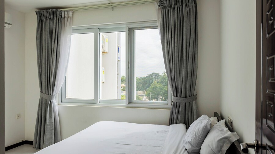 Accra Fine Suites-Henrietta's Residences