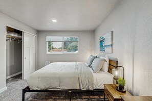 5 soveværelser, strygejern/strygebræt, internetforbindelse, sengetøj