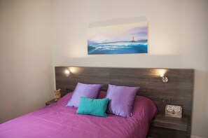 3 chambres, fer et planche Ă repasser, Wi-Fi, draps fournis