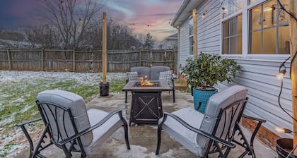 4-bedroom house with 2 King beds in enchanting Murfreesboro. Welcome home!