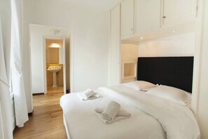 1 makuuhuone, silitysrauta/-lauta, Wi-Fi, vuodevaatteet