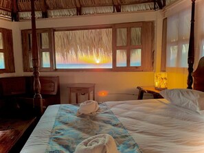 1 chambre, coffres-forts dans les chambres, fer et planche à repasser