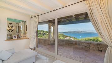 Classic Villa, Partial Sea View | Terrace/patio