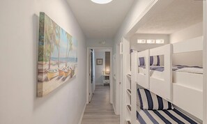 1 chambre, fer et planche Ă repasser, Wi-Fi gratuit, draps fournis