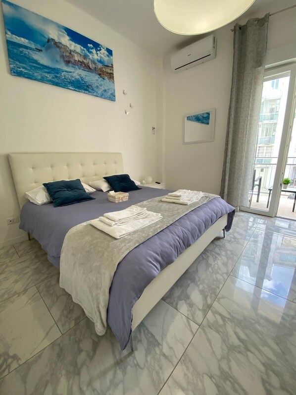 Free WiFi - ENNIO ROOMS (Bari)