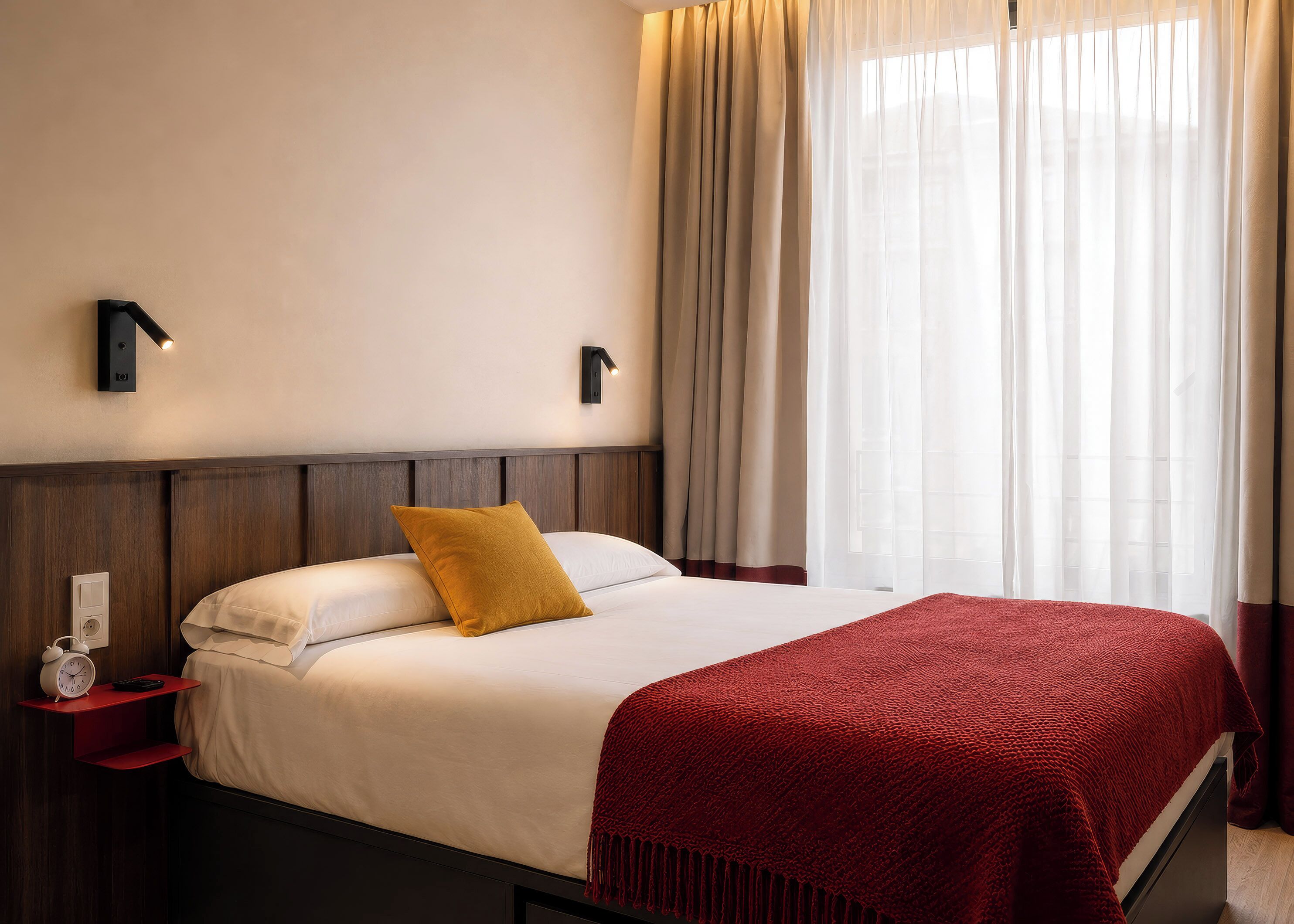 ห้องพรีเมียมดับเบิล | โต๊ะทำงาน, พื้นที่ทำงานแบบใช้แล็ปท็อป, Wi-Fi ฟรี, ผ้าปูที่นอน