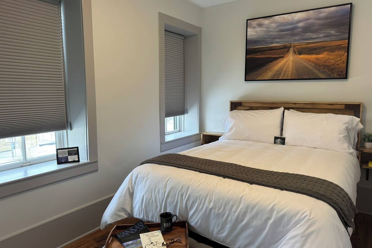 Habitación individual, 1 cama Queen size, para no fumadores | Ropa de cama de alta calidad, wifi gratis y ropa de cama