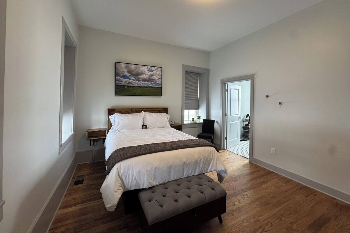 Habitación individual estándar, 1 cama Queen size, para no fumadores | Ropa de cama de alta calidad, wifi gratis y ropa de cama