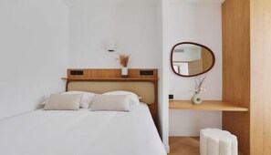 3 chambres, bureau, fer et planche à repasser, Wi-Fi gratuit